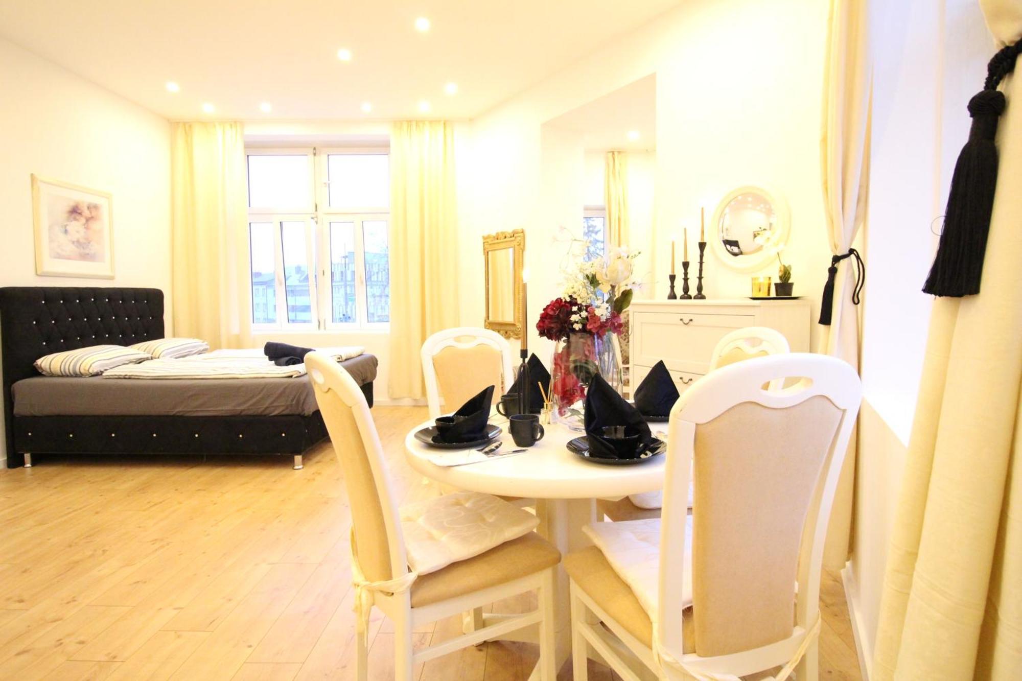 Disc Cozy In Liesing Wien